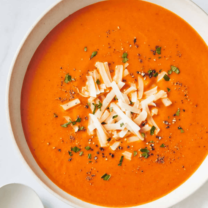 Tomato soup recipe with pasta