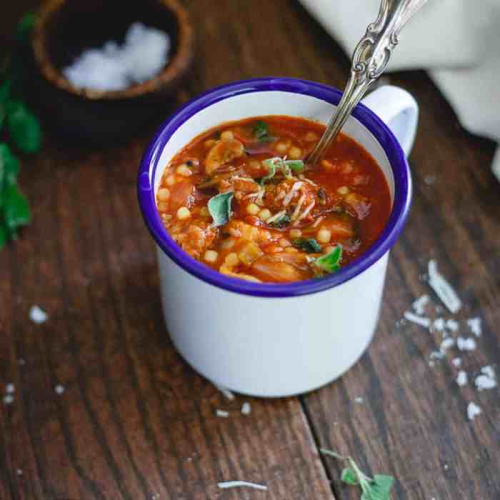 Tomato soup recipe with pasta