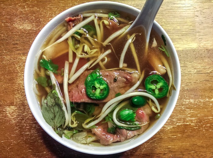 Spicy beef noodle soup recipe